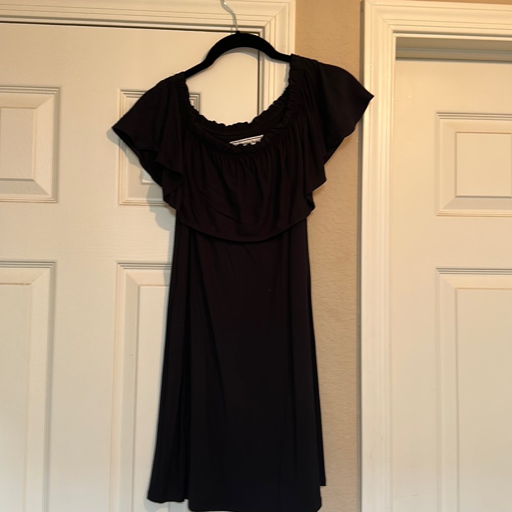 Abercrombie & Fitch off-shoulder  dress